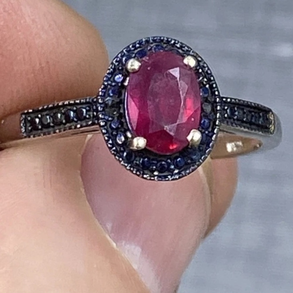 Elegant Ruby And Spinel Silver Ring - image 4